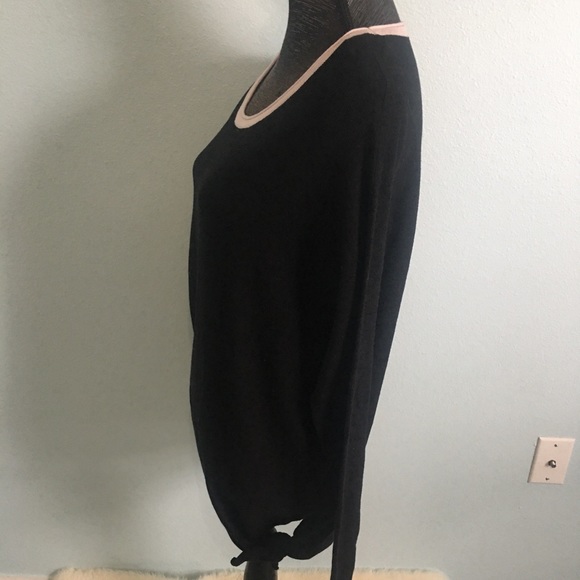 Cloth by design light black sweater size M - Picture 3 of 6